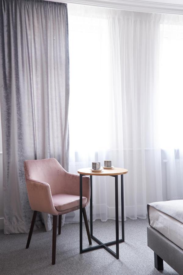 Apartamenty Klasztorna 25 Poznań Esterno foto