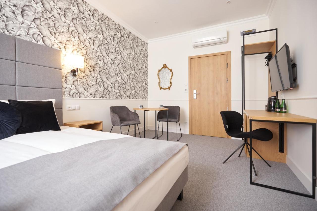 Apartamenty Klasztorna 25 Poznań Esterno foto