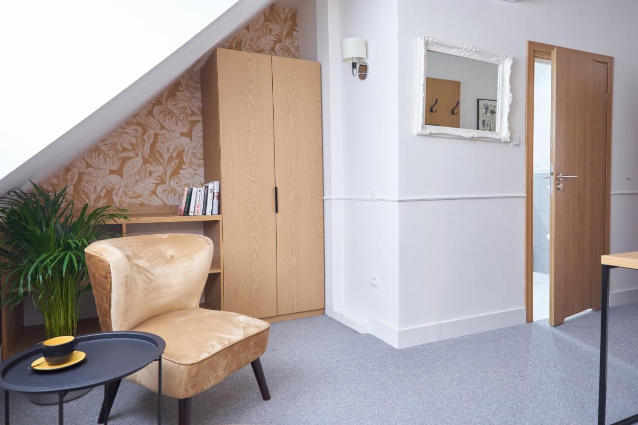Apartamenty Klasztorna 25 Poznań Esterno foto